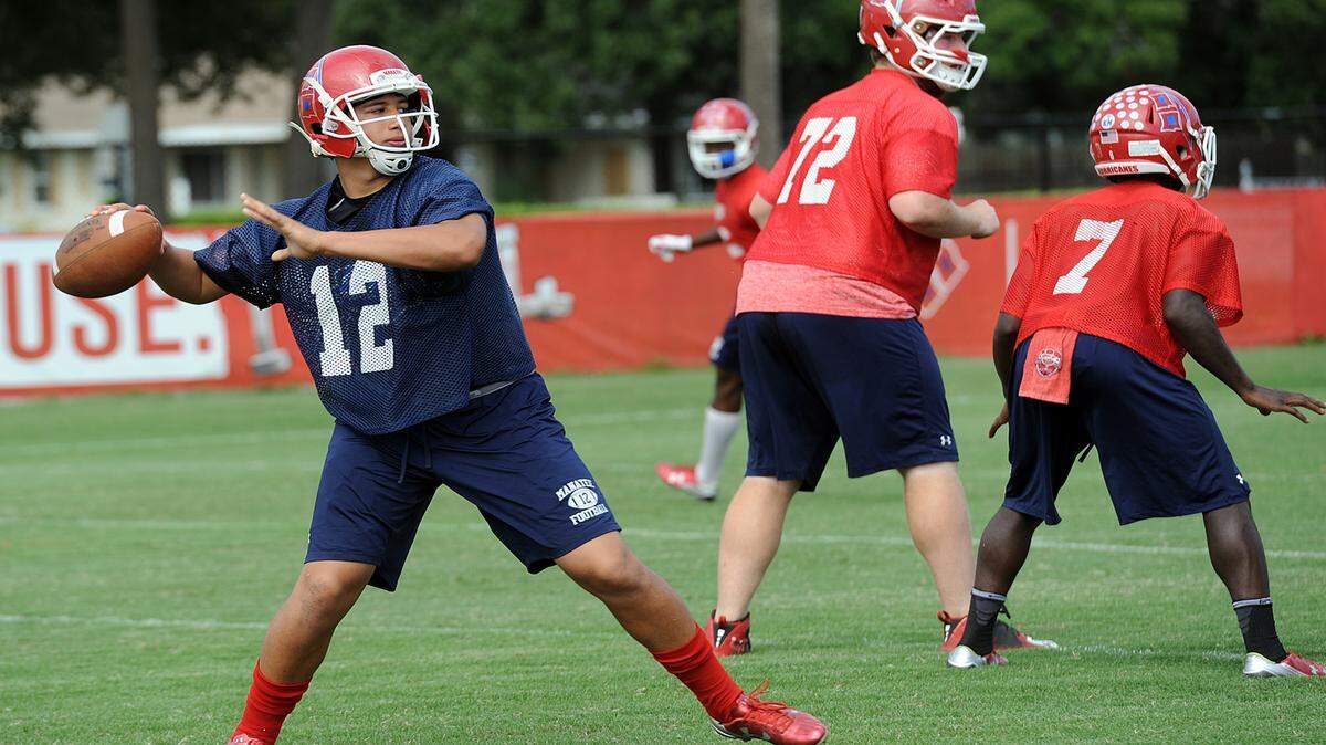 Manatee's A.J. Colagiovanni runs through drills during the team's walk-through on the field Thursday. 
 TIFFANY TOMPKINS-CONDIE/Bradenton Herald