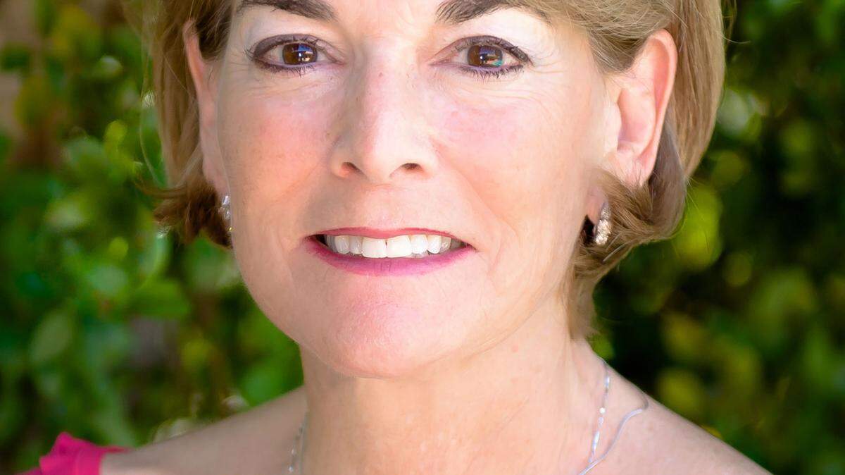 Anna Maria Commissioner Carol Carter.DARA CAUDILL/islandphotography.org