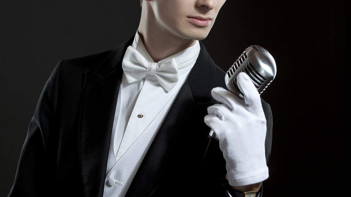 The Pops Orchestra presents "Let's Be Frank," a tribute to Frank Sinatra, starring New York City cabaret singer Cole Rumbough. PUBLICITY PHOTO