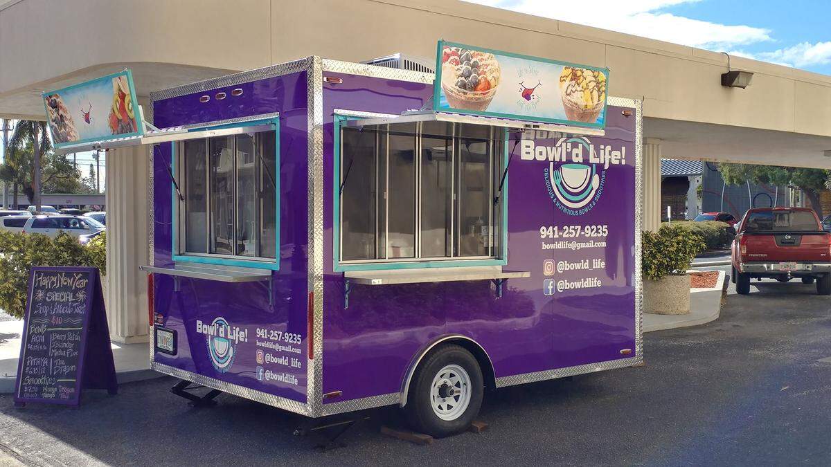 Bowled Life, also known as the “Purple People Feeder,” is a food truck serving fruit bowls, salad bowls, smoothies and more in Manatee and Sarasota counties.