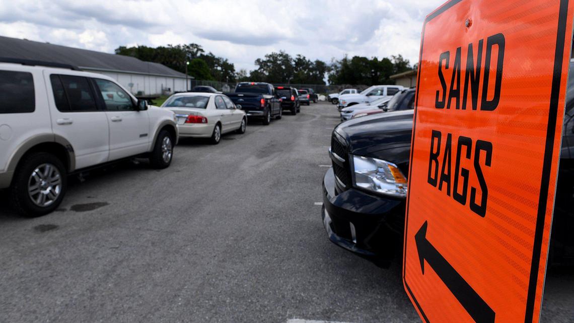 Free sandbags available as Bradenton, Manatee brace for hurricane. Here are locations