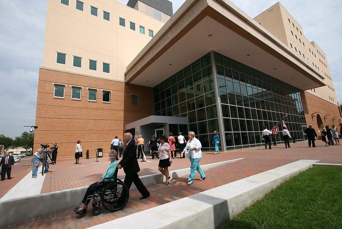 2008—The Manatee County Judicial Center courtyard bustled with activity after a dedication ceremony for the new building in 2008. County officials say they want to turn the Old Jail that is attached to the Judicial Center into a support center for homeless veterans.
