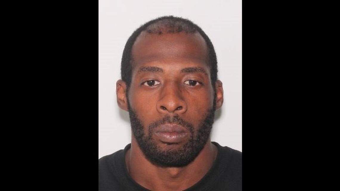 Na'im Hunter, 33, of Tampa, was last seen around midnight Sunday jumping into a lake in the area of Regent Plaza and Camelford Drive in the Camelot Lakes neighborhood of Sarasota, according to the Sarasota County Sheriff's Office. His body was found in the water Tuesday morning.