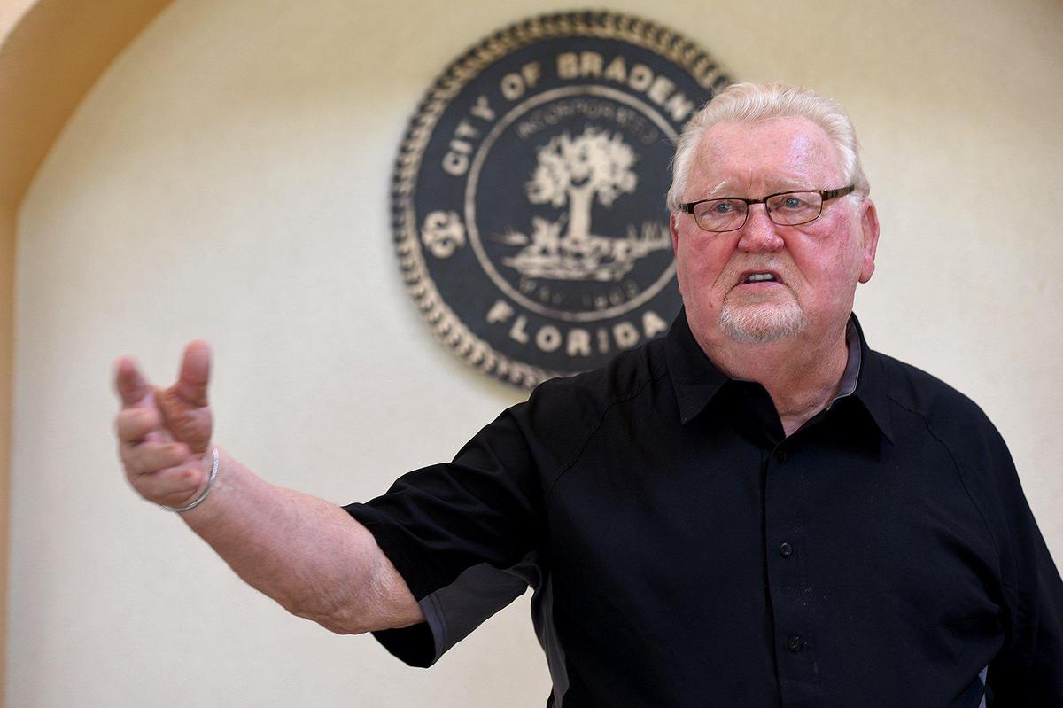 Four members of Bradenton City Council voted to approve an ordinance that puts the referendum question regarding the mayor’s power as commissioner of police back on the general election ballot in November. In this Bradenton Herald file photo, Mayor Wayne Poston argues that the charter changes should have had more input from the public.