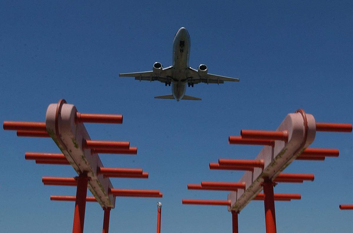 Passenger traffic is starting to rebound at Sarasota Bradenton International Airport after a very tough couple of months because of the COVID-19 pandemic.
