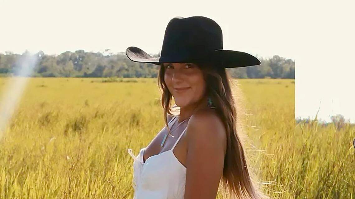 Myakka City woman seeks GoFundMe support after alligator rollover car crash