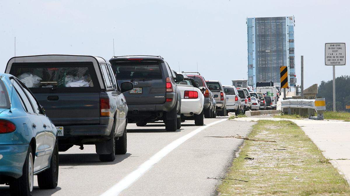 Traffic backs up on the bridge to Anna Maria Island as the drawbridge opens.