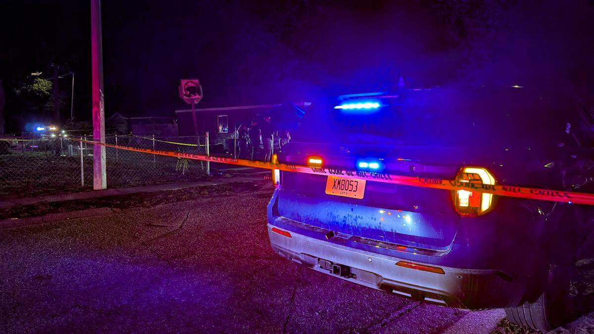 The Bradenton Police Department is investigating the death of a teenager found outside a home in the 700 block of 12th Avenue West after receiving a 911 call around 10:15 p.m. on May 18, 2026.