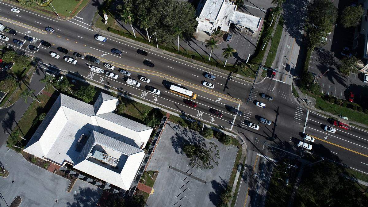 Public Works is in the initial stage of a design for intersection reconstruction of 43rd Street West at Manatee Avenue to improve traffic flow by adding turn lanes and extending turn lanes on the north-bound approach to Manatee Avenue.