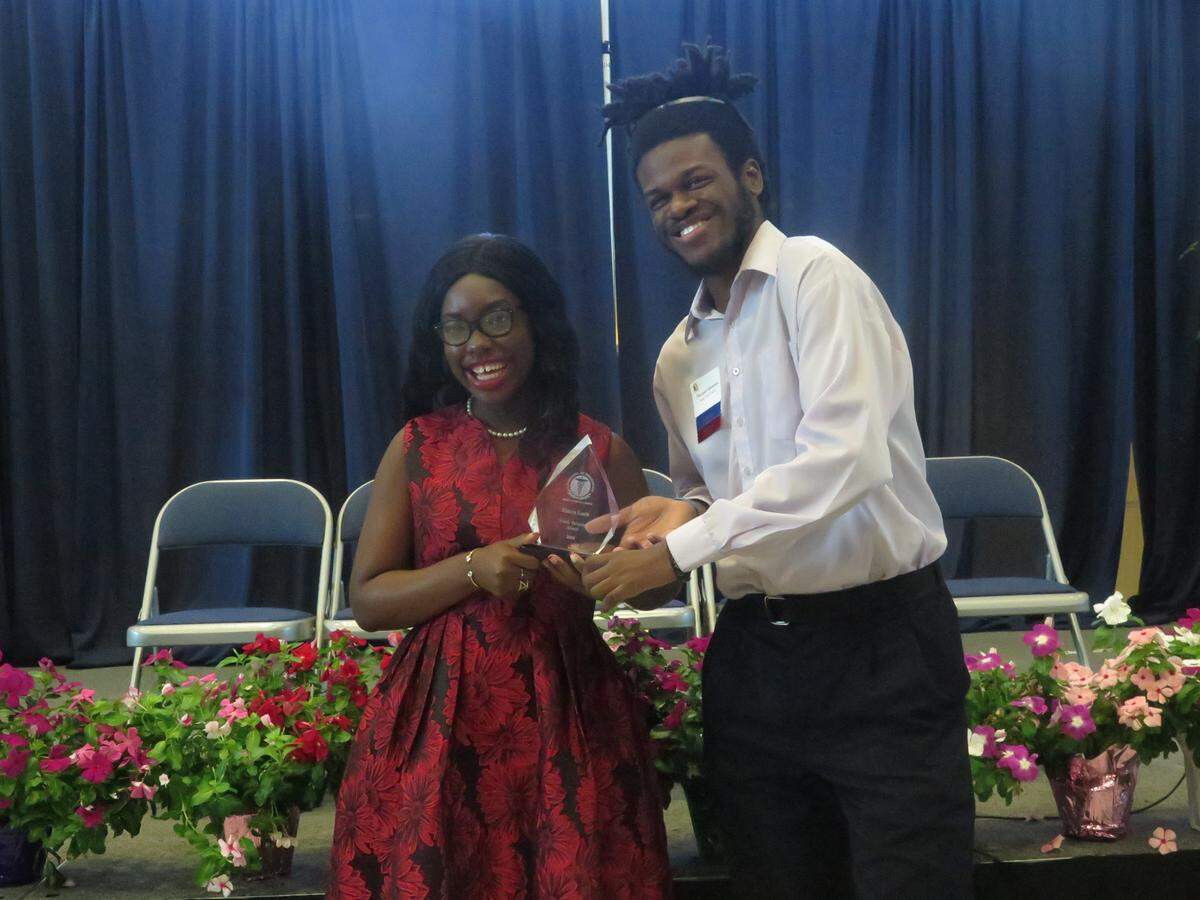 Kiarra Louis (left) and Marquel Simmons both won awards at the Champions of Healthcare ceremony on Thursday. Both volunteered with the Healthy Teens Coalition of Manatee County.