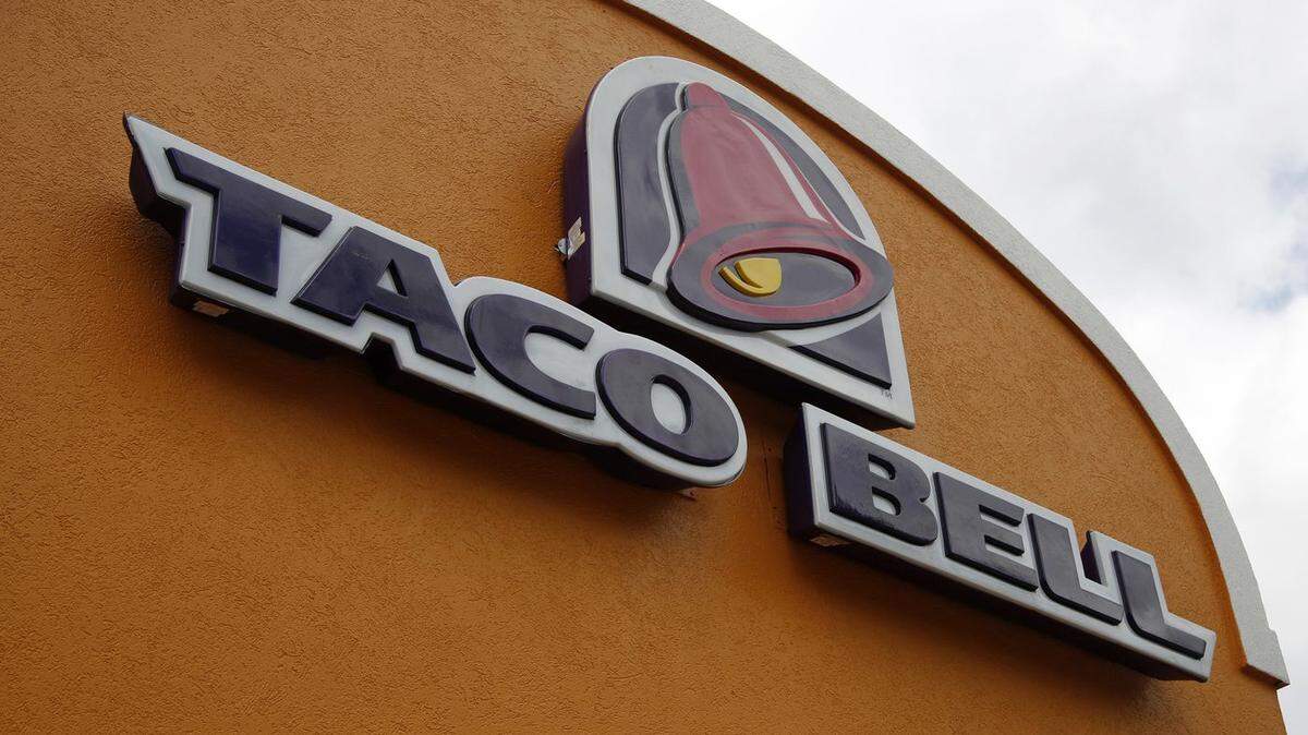 A new Taco Bell location could be coming to Lakewood Ranch, according to permits submitted to Manatee County's building and development services.