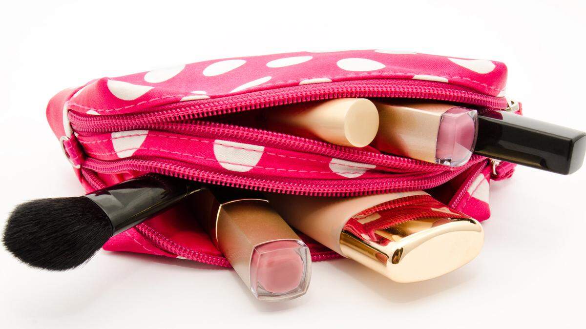 Old and expired cosmetics can harbor dangerous amounts of bacteria. Fotolia