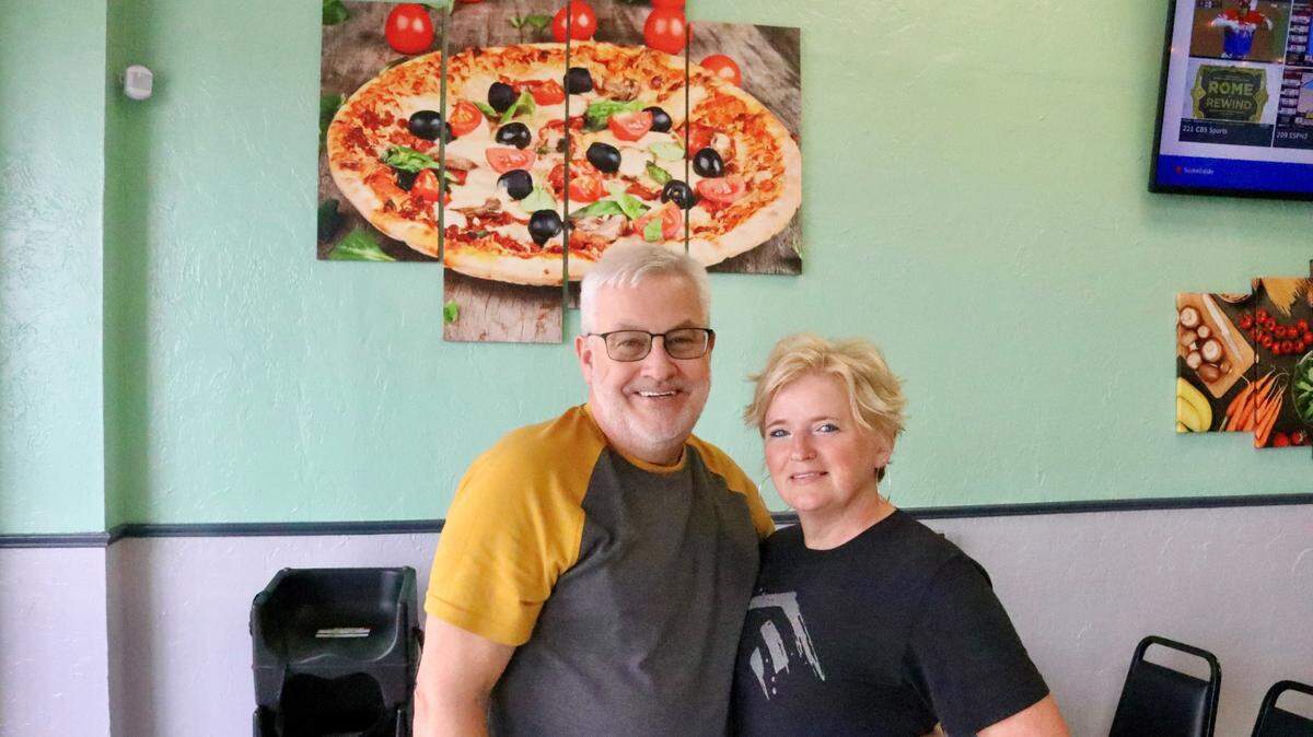 Jeff and Crystal Given opened GTwo ​Pizzeria at 653 10th St. E., Palmetto, in November 2022.