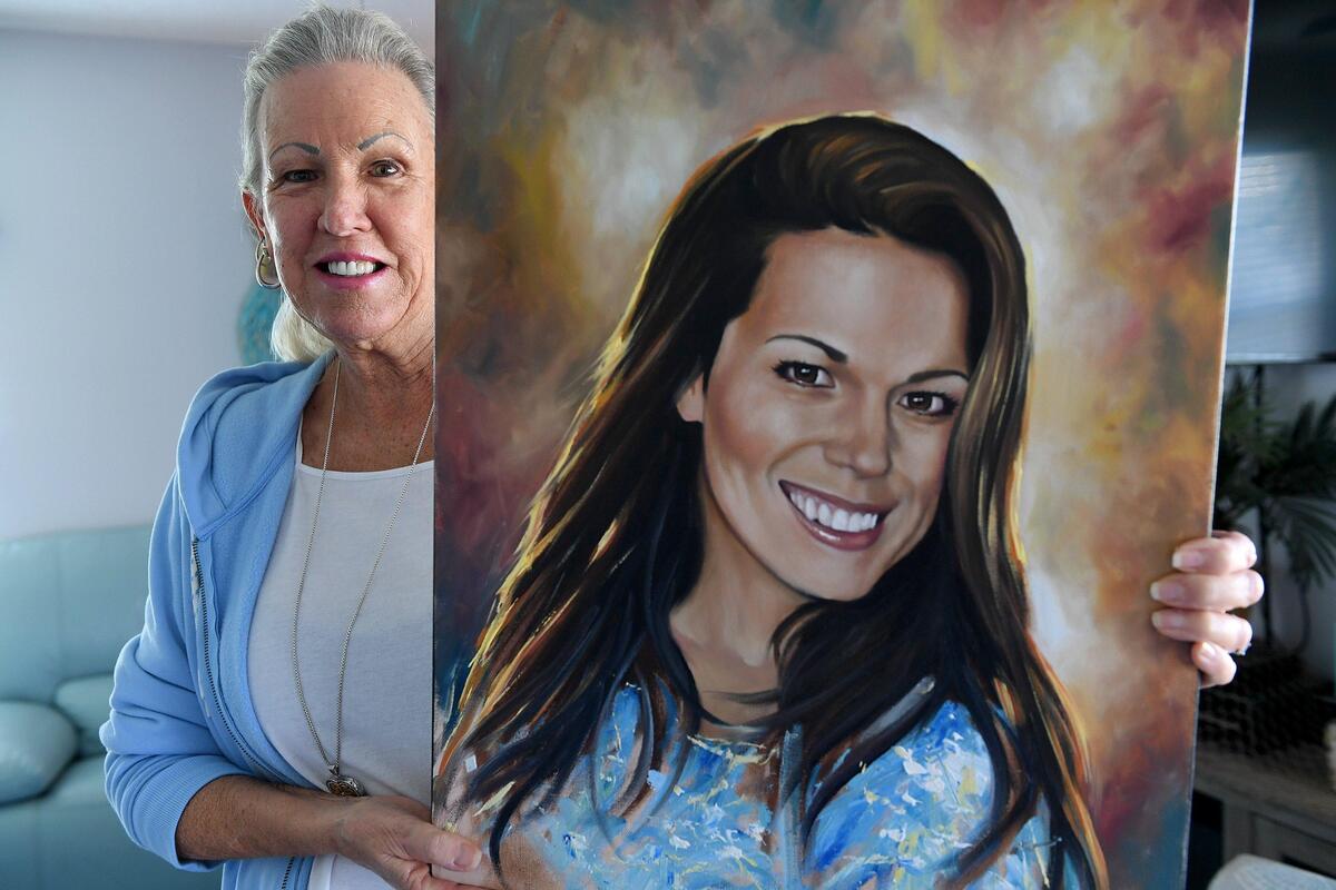 Summer Radtke-Hill lost her daughter in the Las Vegas mass shooting, she is helping homeless women to try to heal from her grief.