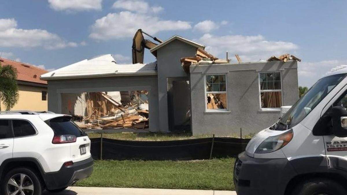 Luxury home builder Ashton Woods has demolished a home that it had under construction in Rosedale, a gated community in East Manatee. The house was being built too close to an existing house next door.