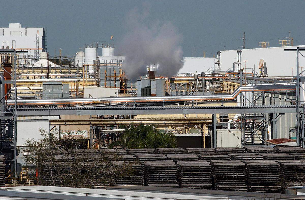 Among the Bradenton area businesses listed by CareerSource Suncoast as looking to fill jobs is juice maker Tropicana.
