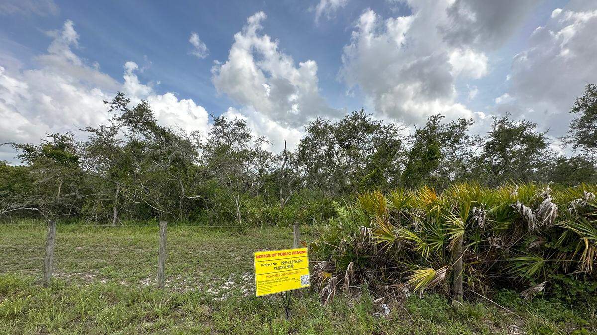 An 18-hole, U.S. Golf Association championship-style private golf course designed by Nick Price is coming to 537 acres formerly zoned for agriculture near Myakka City.