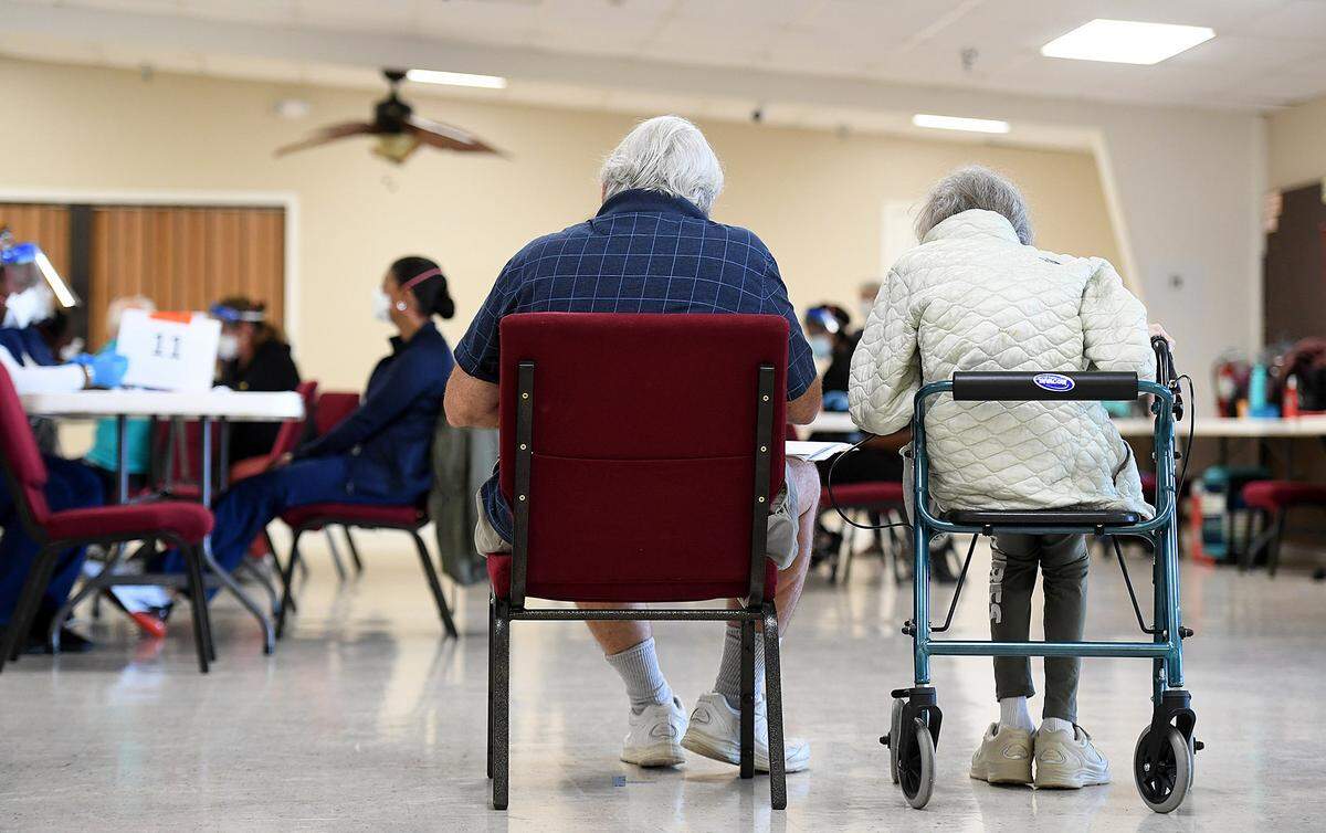 03/23/21--Seniors receive their second dose of the Pfizer vaccine at Colony Cove on Tuesday. The vaccine event runs through Thursday.