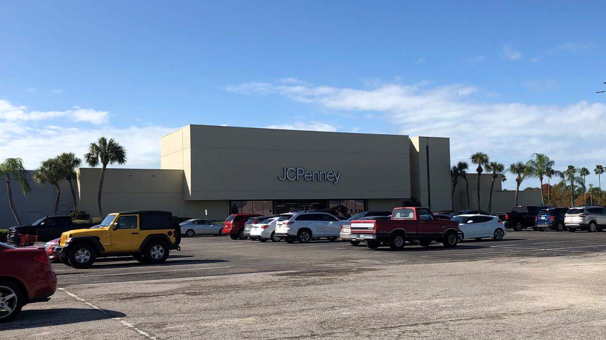Long-time anchor JC Penney continues to do business at DeSoto Square mall, despite the uphill challenges faced by mall owners.