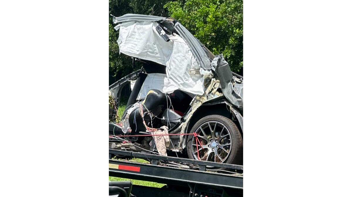 A 26-year-old Oklahoma man died in a fatal accident Monday morning on U.S. 301 in Manatee County, according to the Florida Highway Patrol.