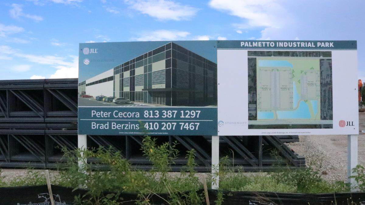 Commercial real estate firm LandMark Group Companies has broken ground on a 427,000-square-foot-development on 40 acres in unincorporated Palmetto, shown Sept. 13, 2022. The project at 830 17th St. E. is named Palmetto Industrial Park and is expected to be completed in late 2023.