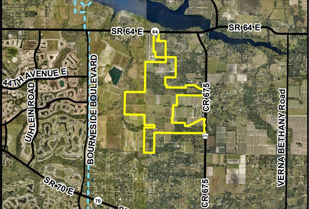 A map shows the boundary of East River Ranch, a new housing development from Carlos Beruff that plans to bring 5,387 units to 1,382 acres south of State Road 64 and west of County Road 675.