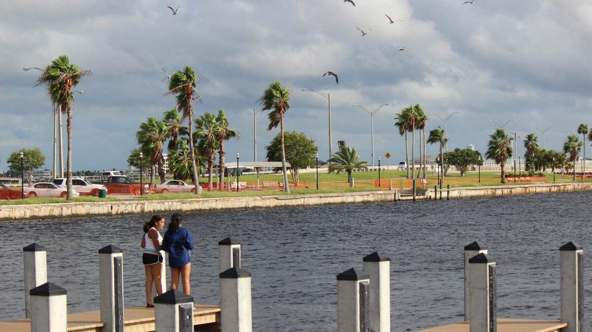 Palmetto officials are planning a major renovation of the Riverside Drive Park and riverfront area. 
 JAMES A. JONES JR./Bradenton Herald