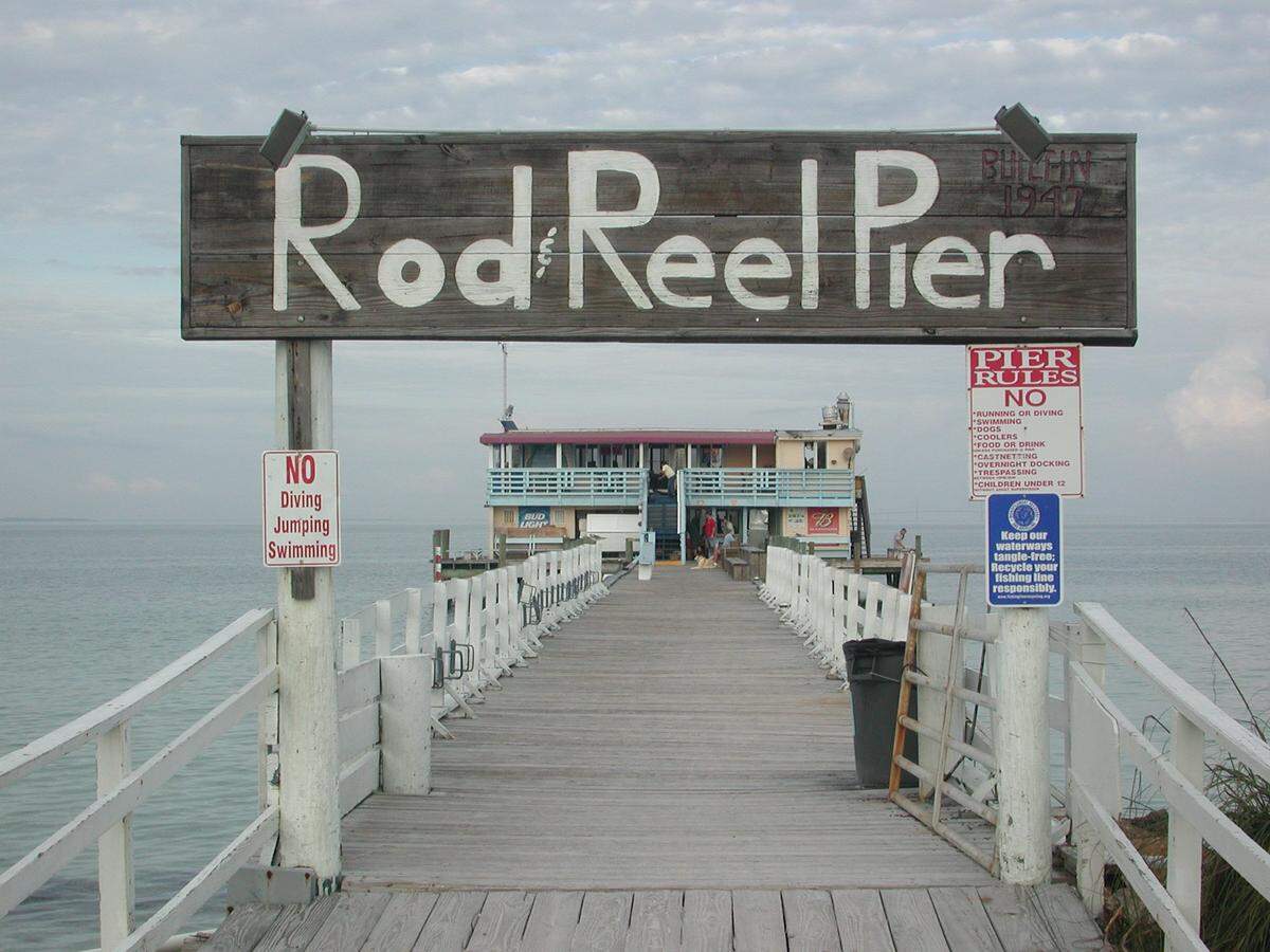 The Rod & Reel Pier in 2007. 
