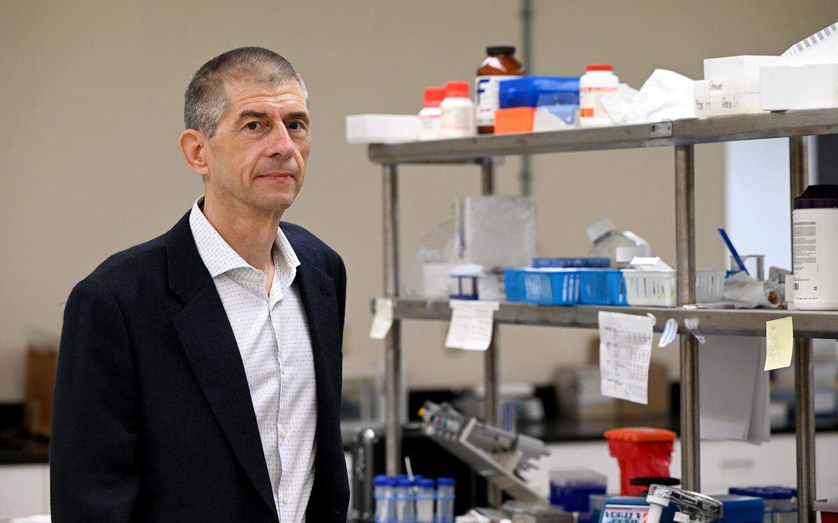 Dr. Michael Mullan, lead researcher and executive director of the Roskamp Institute, has been studying the causes of Alzheimer’s for more than 30 years.