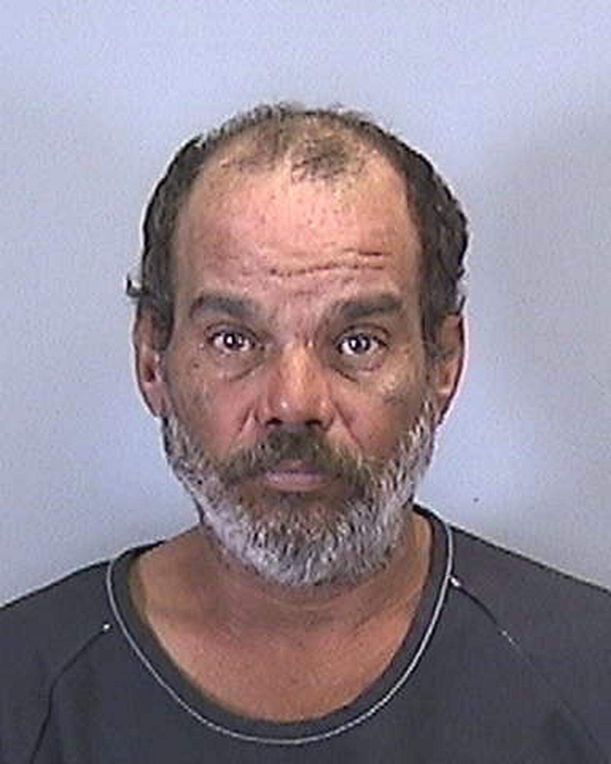 Carmelo Colon Rodriguez, contempt of court, $2,000 bond.