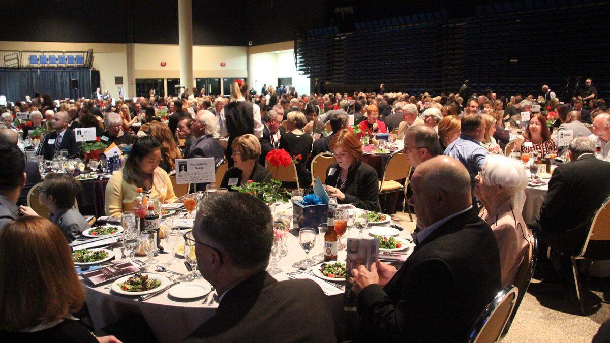 A crowd of more than 600 gathered for the Manatee Chamber of Commerce’s 56th Annual Dinner Thursday night at the Bradenton Area Convention Center.