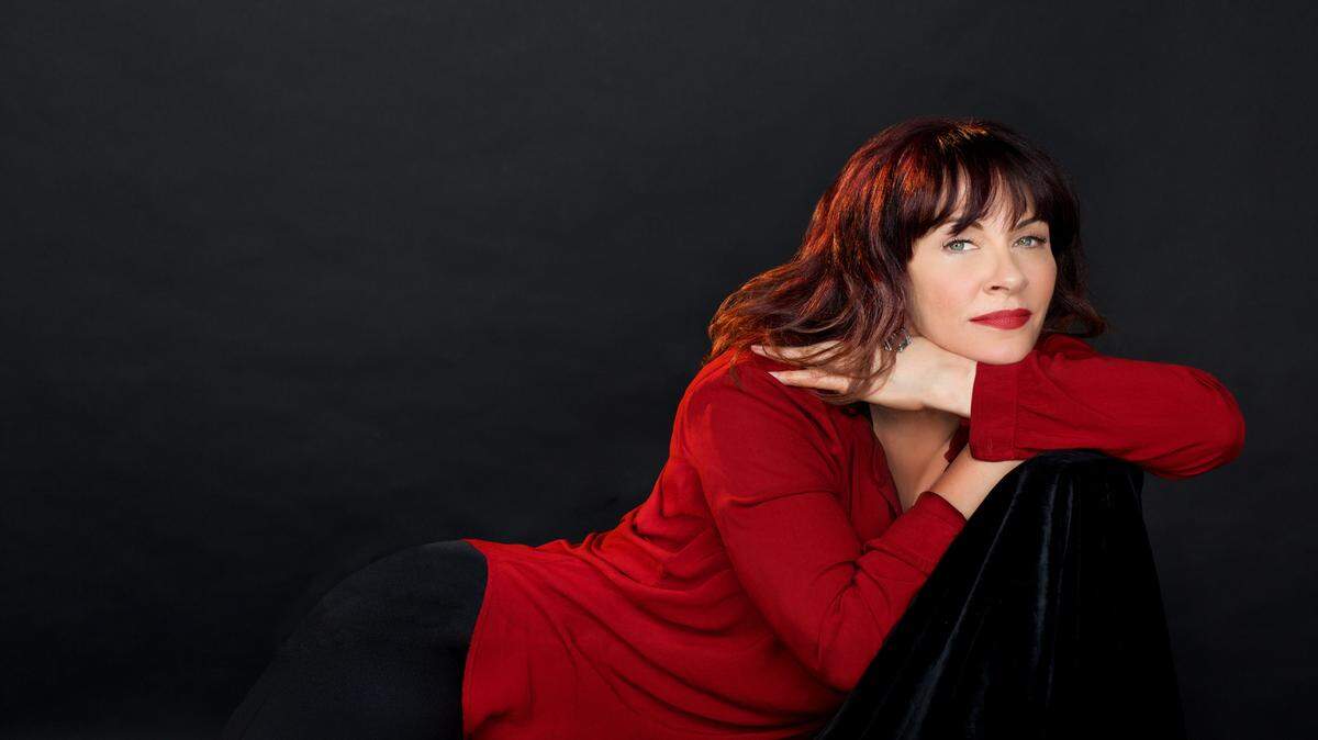 Janiva Magness: The Blues Foundation�s Contemporary Female Blues Artist of the year is known for powerful, soulful sets.