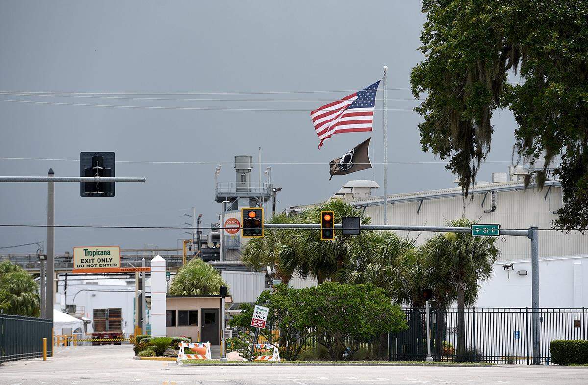 Florida’s orange crop has been decimated by disease and Tropicana’s Fort Pierce plant is closing. The company’s Bradenton plant, shown above in 2021, will continue operations..