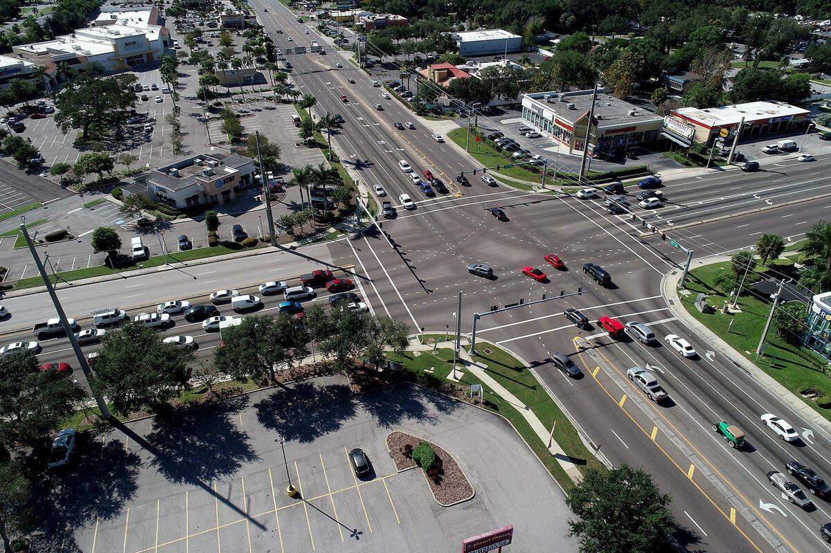 10/23/19--The Manatee County Commission took a first look at the 2022 budget, which rose by $113 million compared to last year. County officials say it fixes traffic problems. The intersection of Cortez Road and U.S. 41, the county’s busiest intersection, is pictured in this Bradenton Herald file photo.