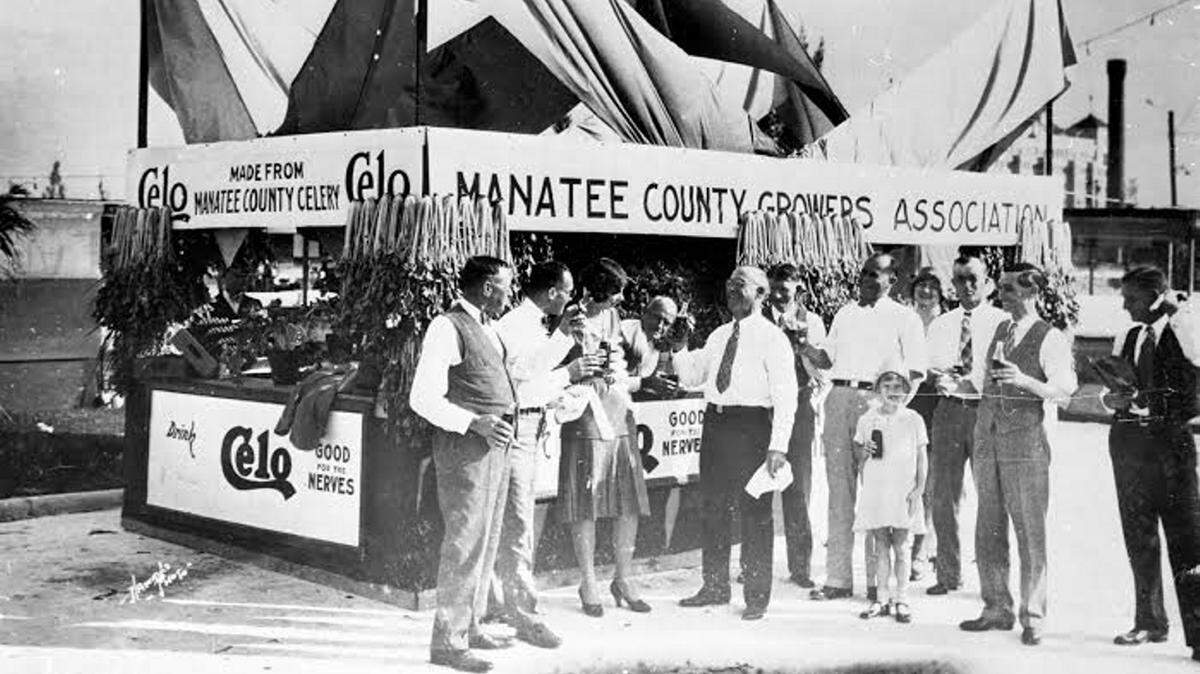 Celo booth at the Bradenton Pier Venetian Nights Carnival in February 1930, Courtesy of Manatee County Public Library Historical Image Digital Collection