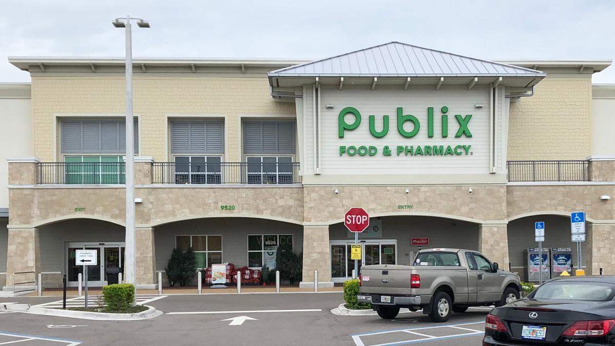 12/04/2020--Primerica Developments Inc. announced this week that construction is underway for a new retail/medical/office building at the Publix-anchored Gateway Commons Shopping Center. In addition, construction has started on the Heartland Dental freestanding building on a parcel fronting Buffalo Road.