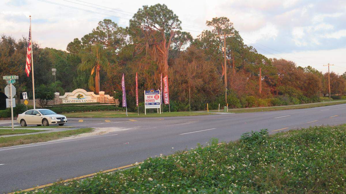 The intersection of State Road 64 and Greyhawk Boulevard, where a 73-year-old Bradenton man died in February while trying to cross the road. Locals are voicing their concerns over the safety of the area, saying there should be a light at the intersection. 
 AMARIS CASTILLO/Bradenton Herald