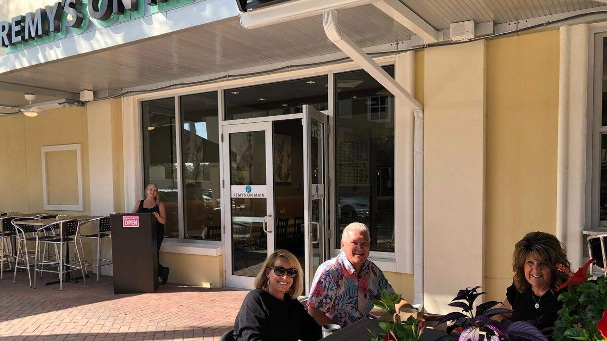 1/10/2022--Bringing Remy’s on Main to 8138 Lakewood Ranch Main St. are restaurant veterans Larry and Barbara Remington, who previously operated restaurants in Michigan.