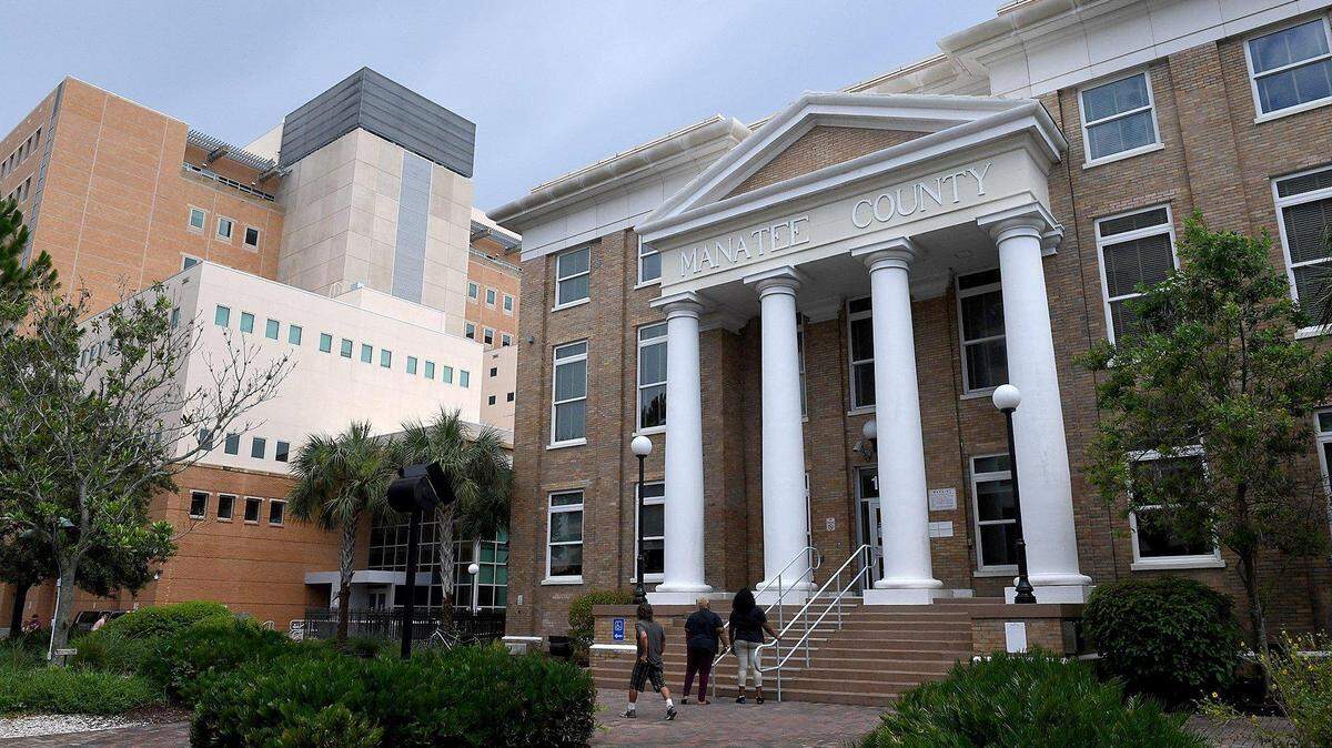 1/13/2021--The Manatee County Clerk of the Circuit Court has introduced a free service that streamlines searches for new court filings.