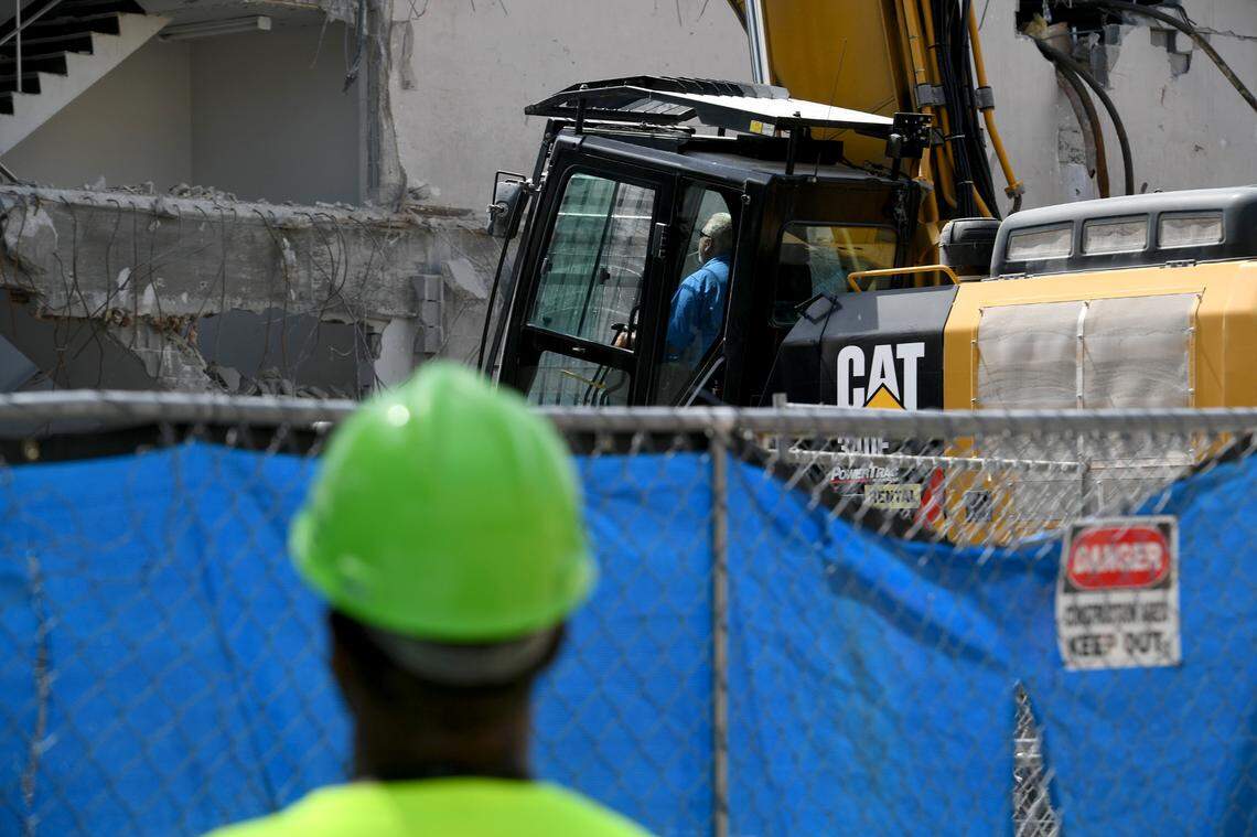 Demolition crews are demolishing the former public defender’s office at the corner of Manatee Avenue and Ninth Street West in downtown Bradenton. By October 2023, the corner will be the home to a 12-story apartment building with 137 units.