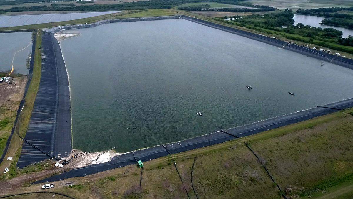 04/21/21-The Florida Department of Environmental Protection approved the state permit to build a deep injection well at Piney Point Thursday afternoon, clearing the path for a roughly 12-month construction period to begin. Manatee County officials hope to have the well up and running by the end of the year. A drone photo captures the Piney Point facility in this Bradenton Herald file photo.