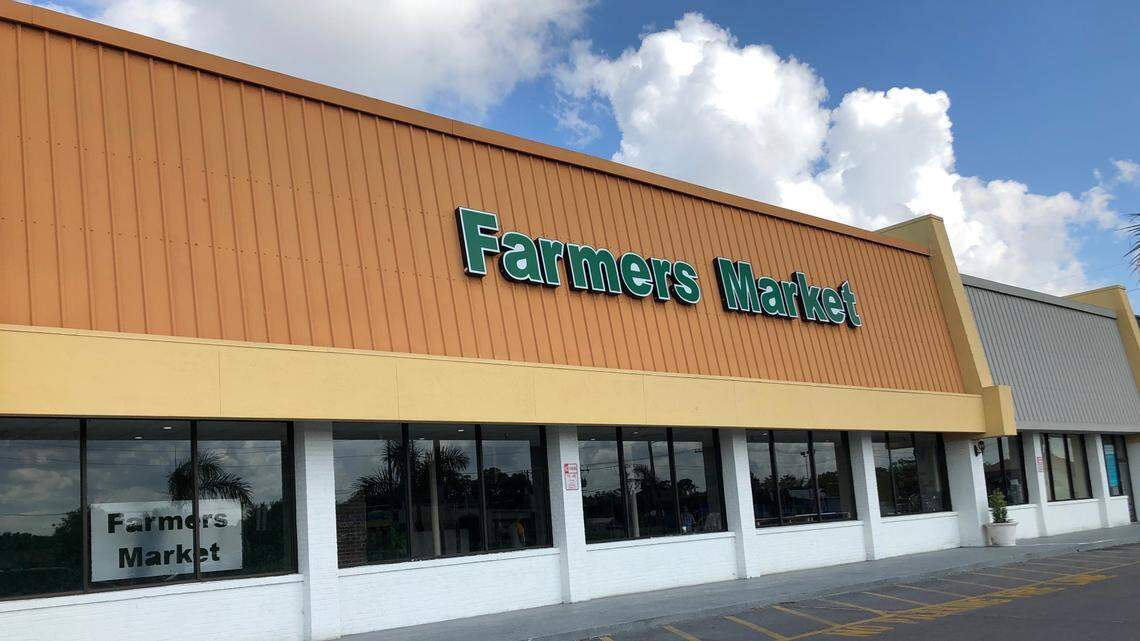 Vendors start moving in as Oneco Farmers Market puts out the open-for-business sign