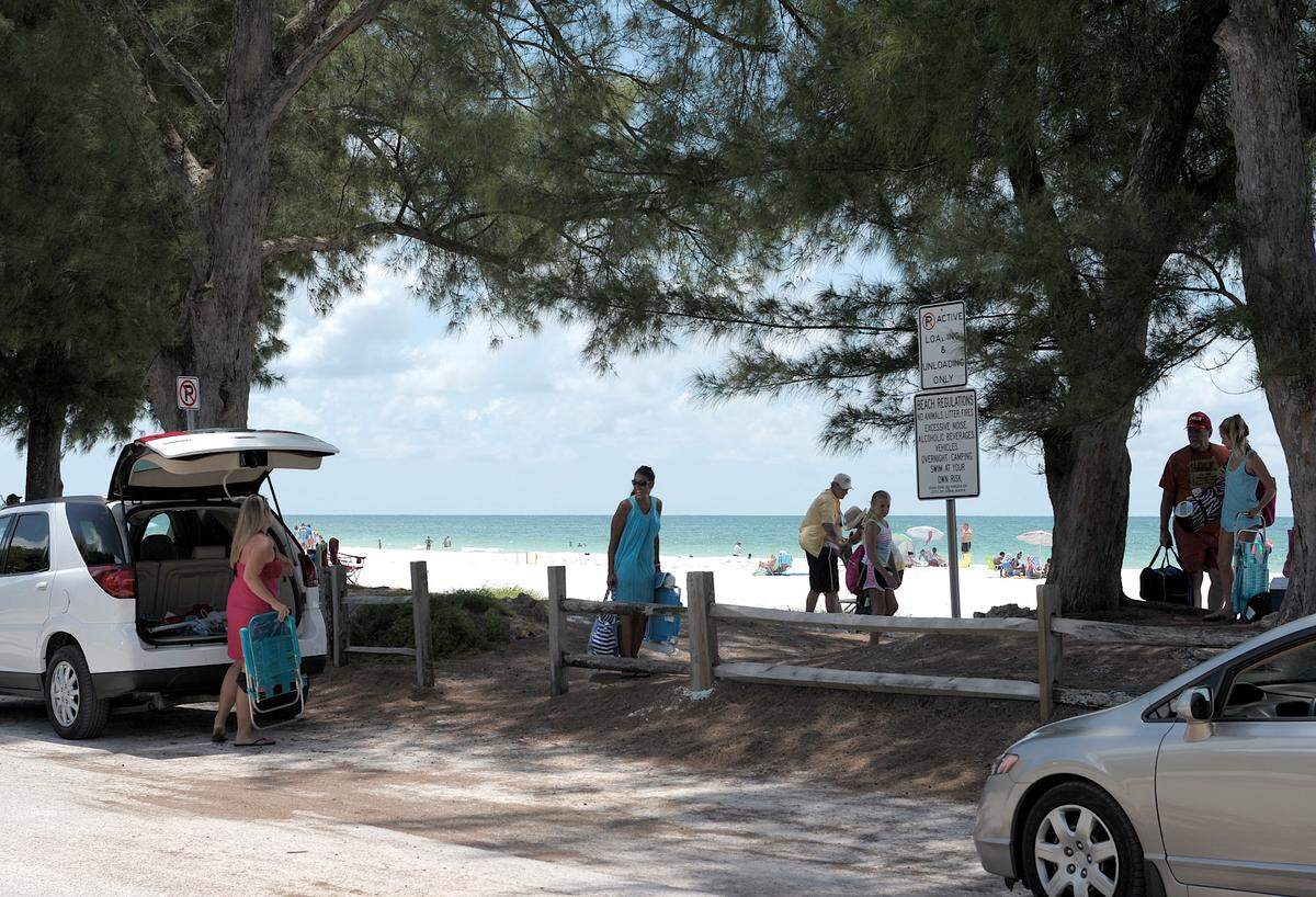 An Anna Maria city employee issued more than two dozen parking tickets at the direction of a former employee even though he wasn’t certified to do so.