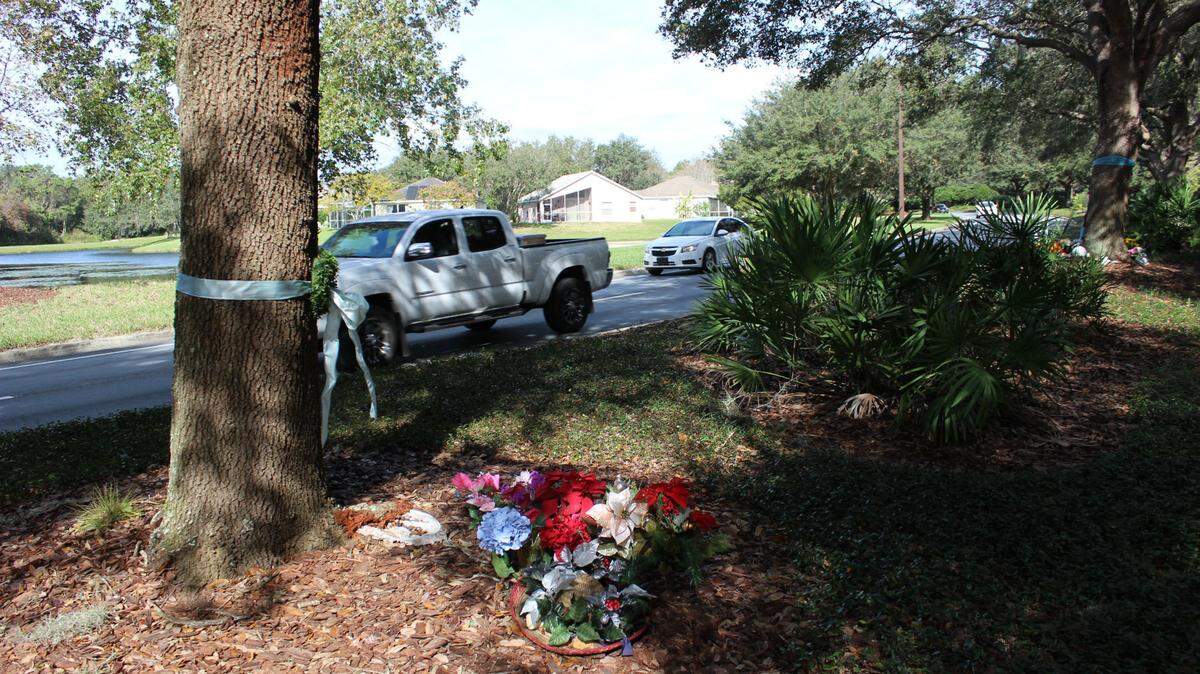 A memorial in the median of Lakewood Ranch Boulevard commemorates Brendan Shreve, 17, and Jared Duran, 15, who were killed in an October car crash. 
 JAMES A. JONES JR./Bradenton Herald