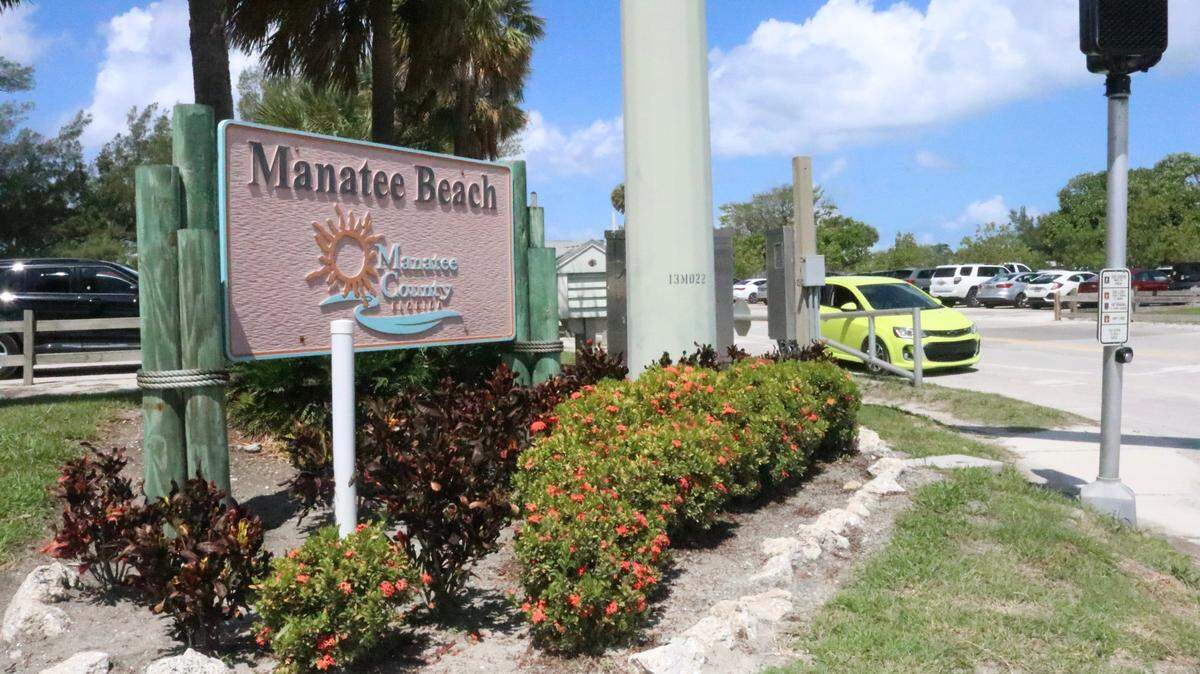 A proposed path for cyclists, joggers and walkers is proposed for the length of the City of Holmes Beach. The path would connect to 30 beach access points as well as other points of interest in the city and end in the south at Manatee Beach.