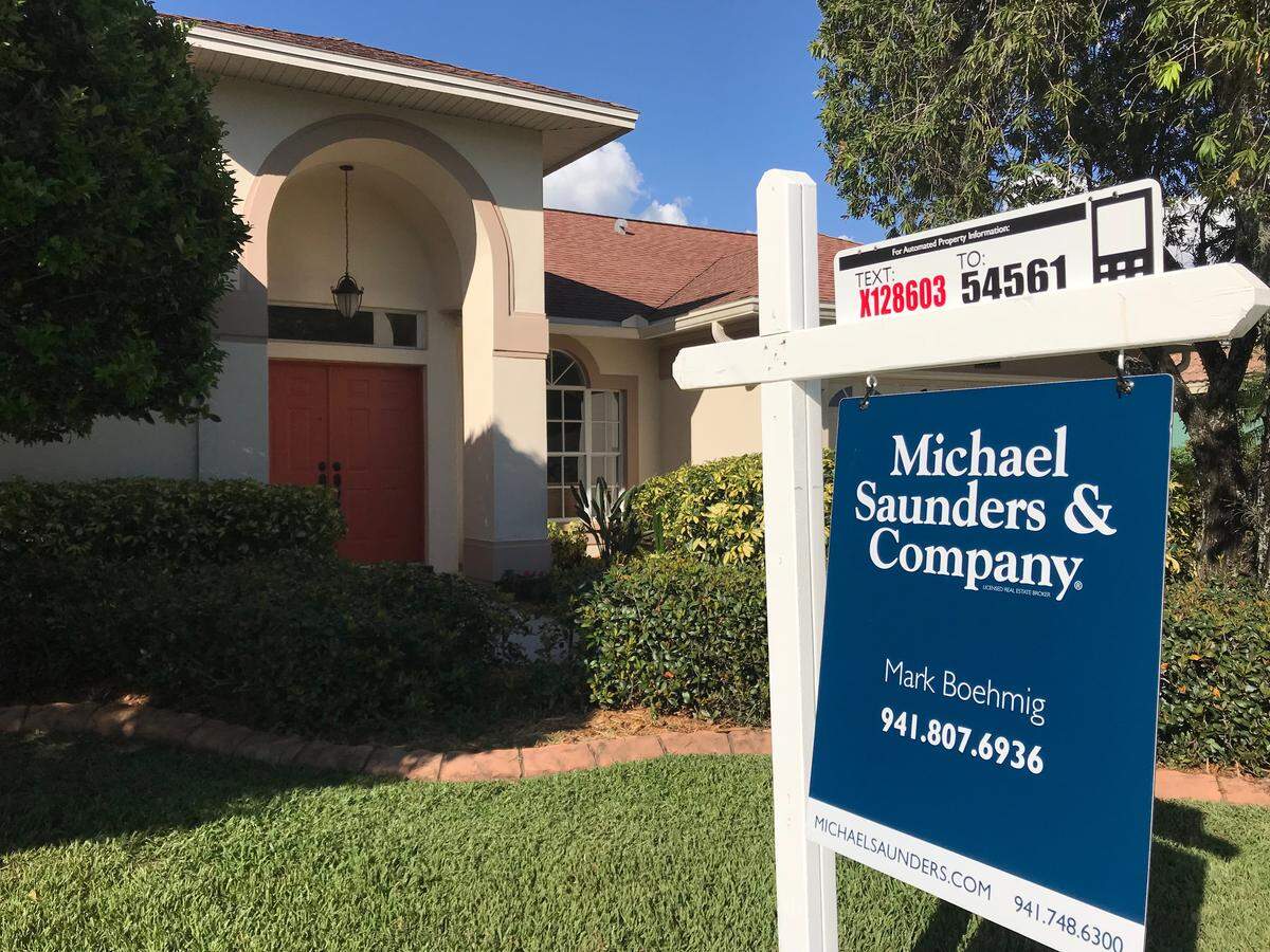 Single-family home sales in Manatee County were up up in September, while the median sales price remained steady at $295,000. The new figures reflected the damper that Hurricane Irma put on the market in 2017.