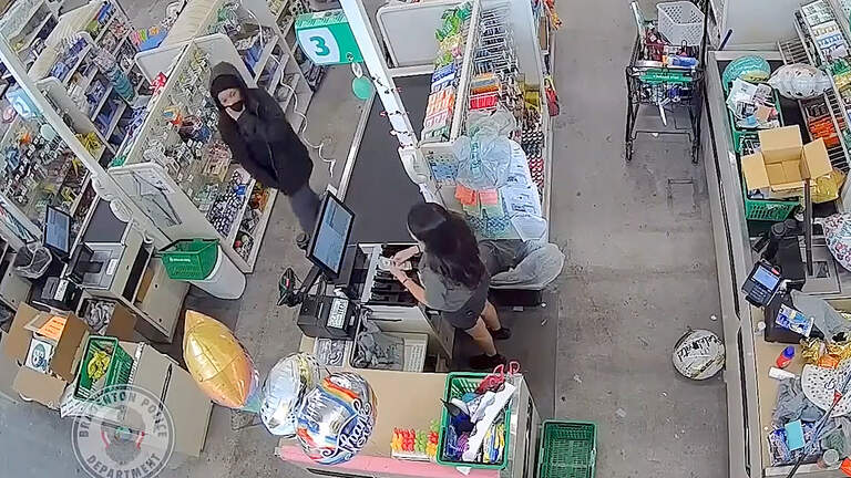 Suspect arrested after Bradenton armed robbery, police say. FBI found her in LA