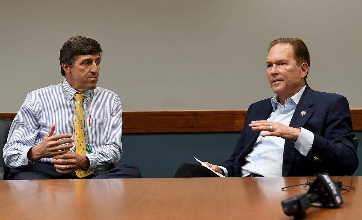 9/29/2018--Manatee Memorial Hospital CEO Kevin DiLallo discusses their response to the opioid crisis with Congressman Vern Buchanan in this 2018 Herald file photo.