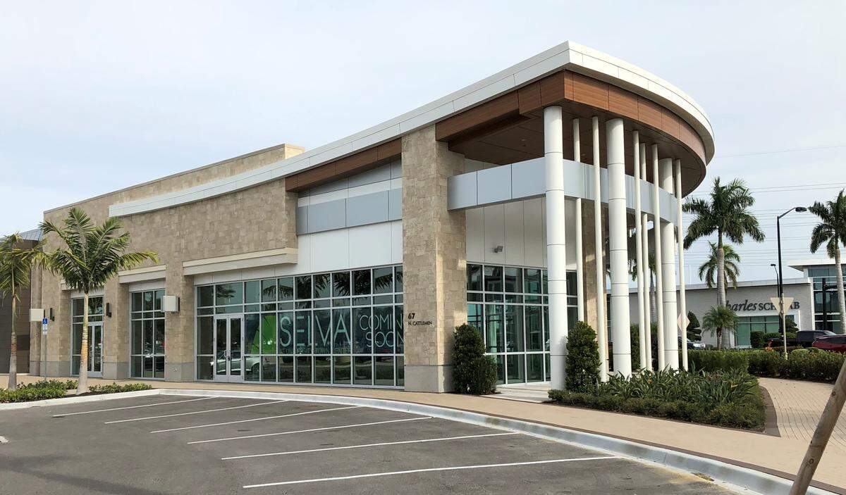 Selva Grill’s second location will be in a 5,000-square-foot space on Cattlemen Road in the West District of University Town Center, adjacent to Jared the Galleria of Jewelry.