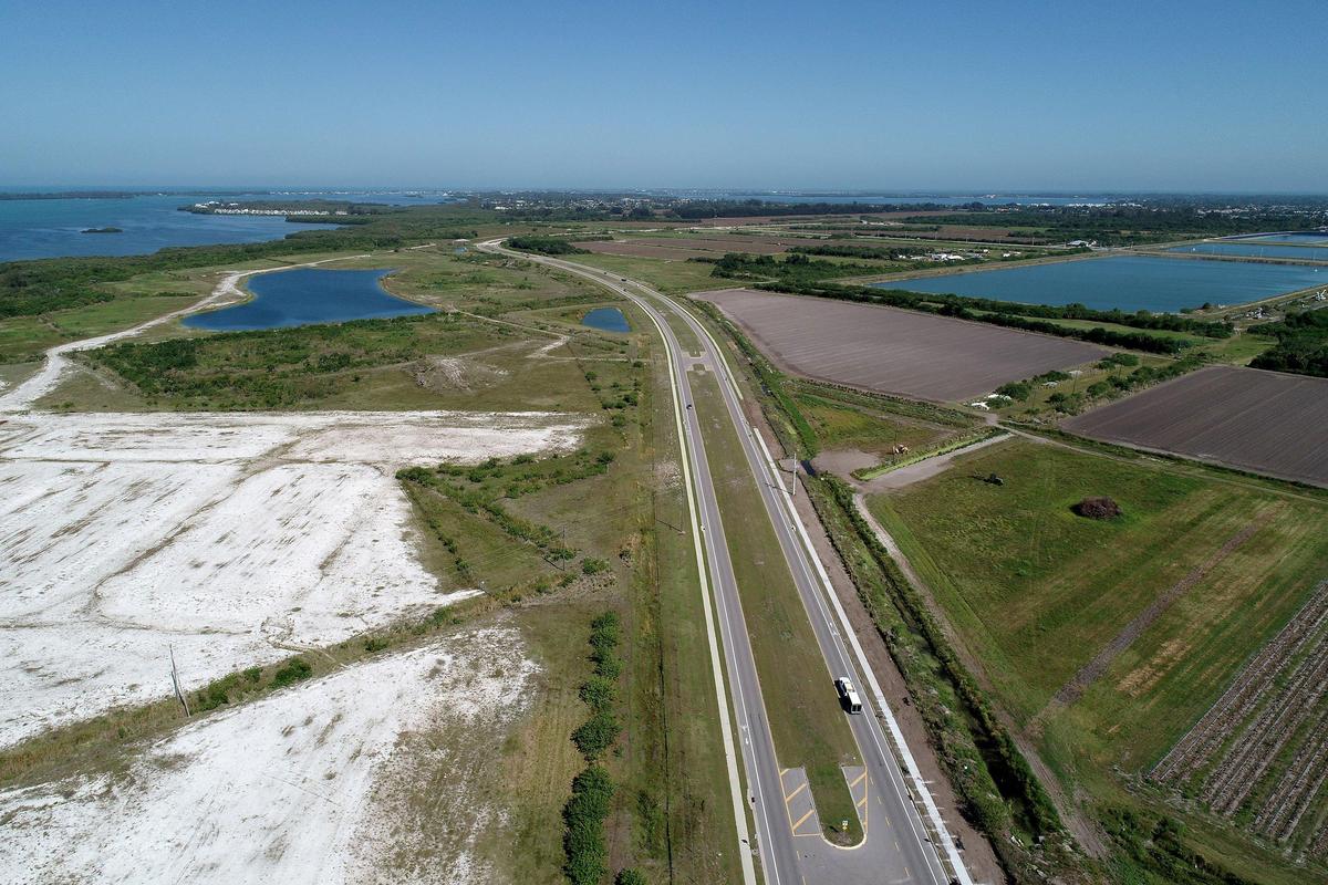 The developer has secured a line of credit to allow construction to start on the first neighborhood of Aqua by the Bay .